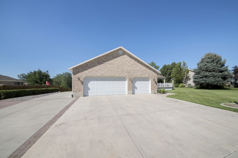 Garage Addition Installation in Pearland, TX